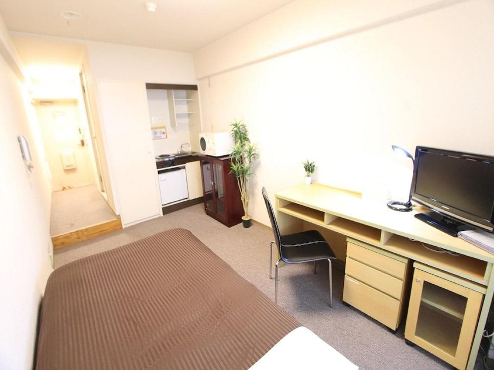 Hotel Livemax Budget Fuchū Esterno foto