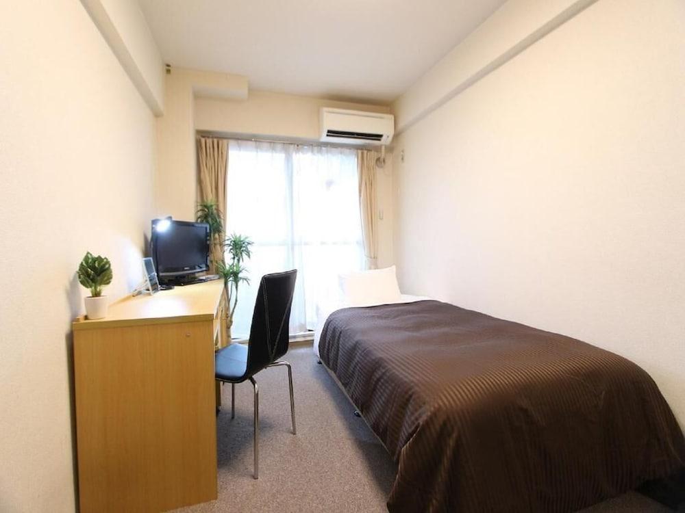 Hotel Livemax Budget Fuchū Esterno foto